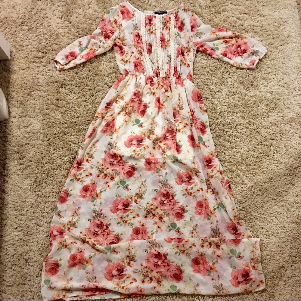 Sheer Forever Floral Maxi Dress w Back Slit size S